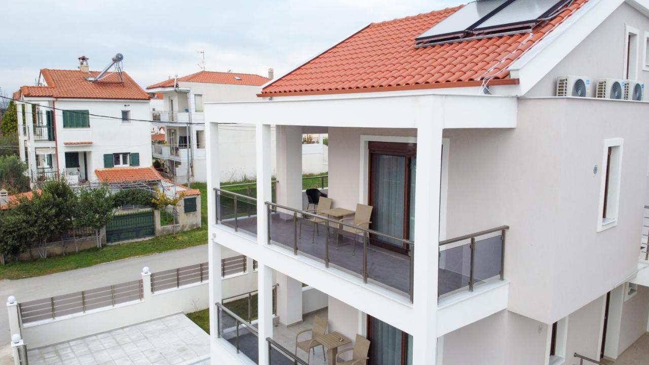 Kalli'S Apartments Nikiti  Dış mekan fotoğraf