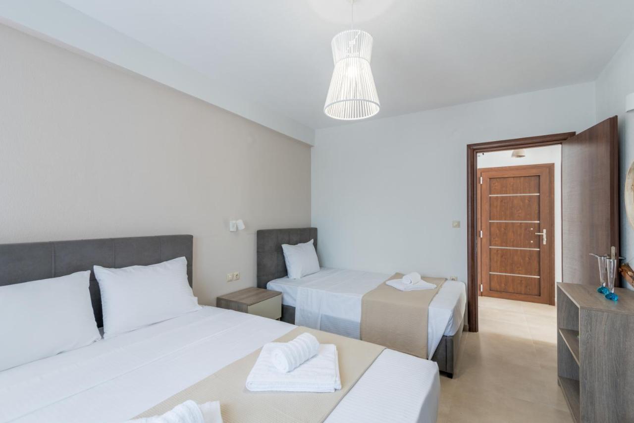 Kalli'S Apartments Nikiti  Dış mekan fotoğraf