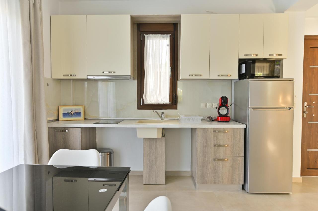 Kalli'S Apartments Nikiti  Dış mekan fotoğraf
