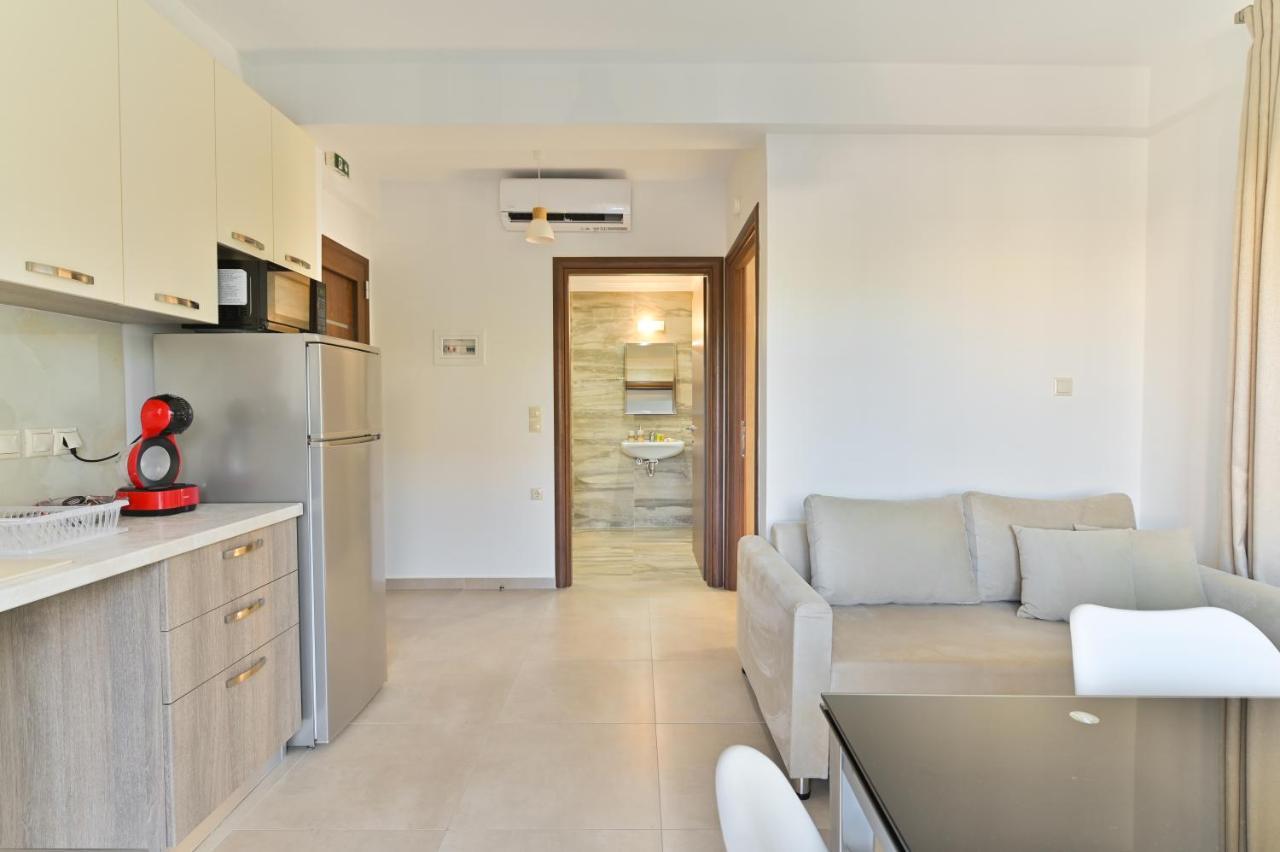 Kalli'S Apartments Nikiti  Dış mekan fotoğraf